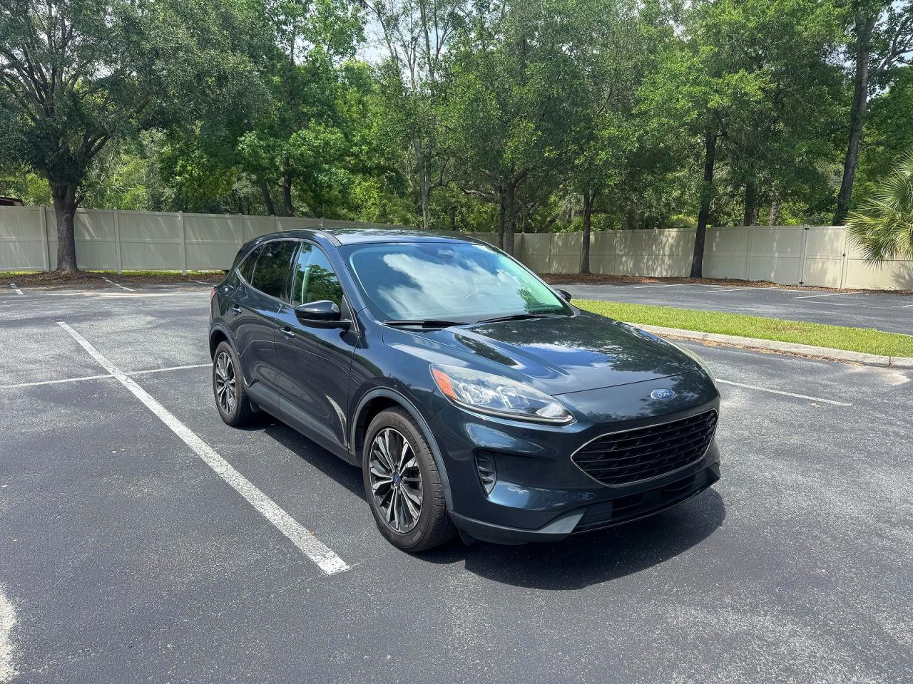 FORD ESCAPE 2022