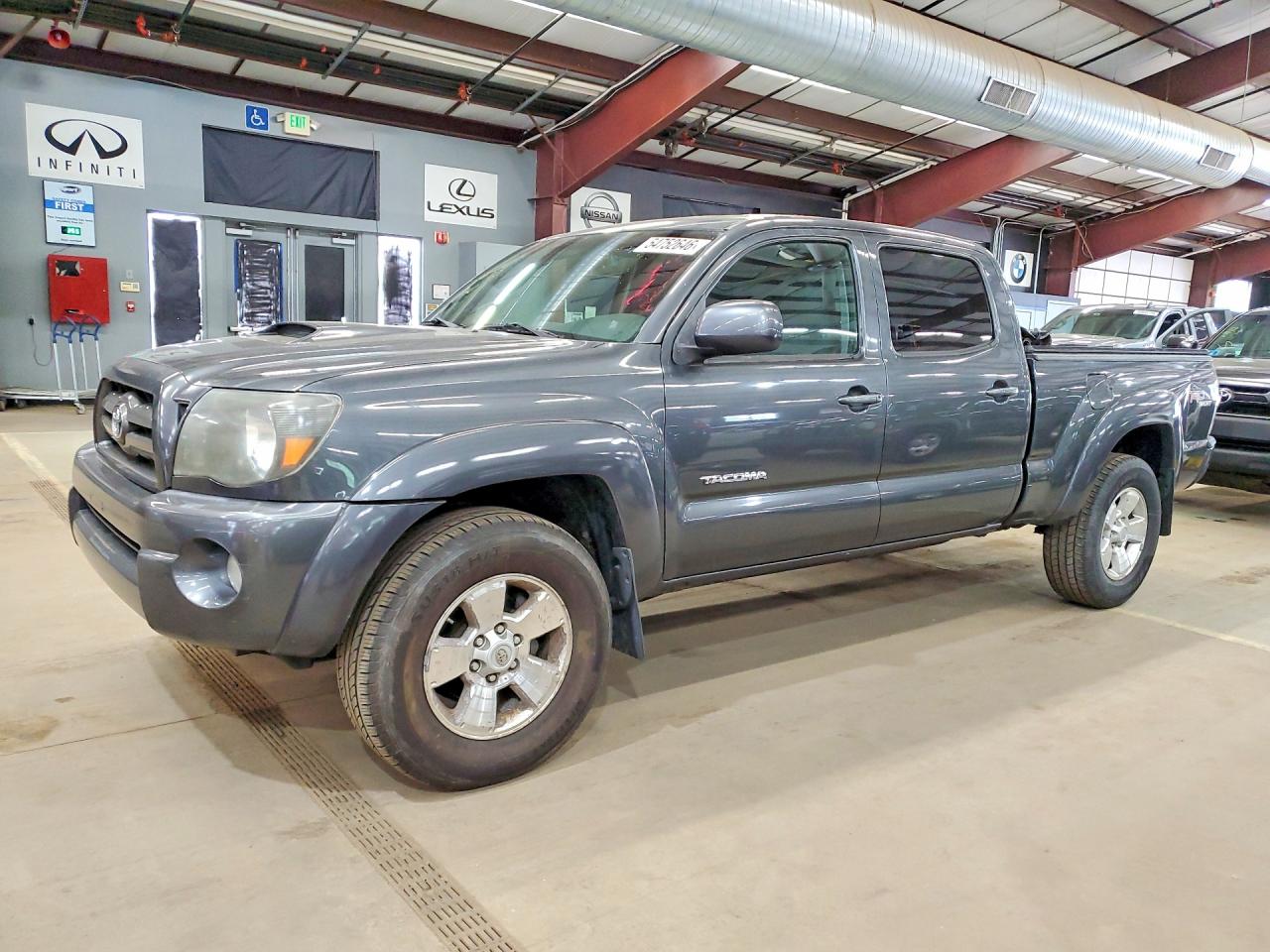 TOYOTA TACOMA 2010