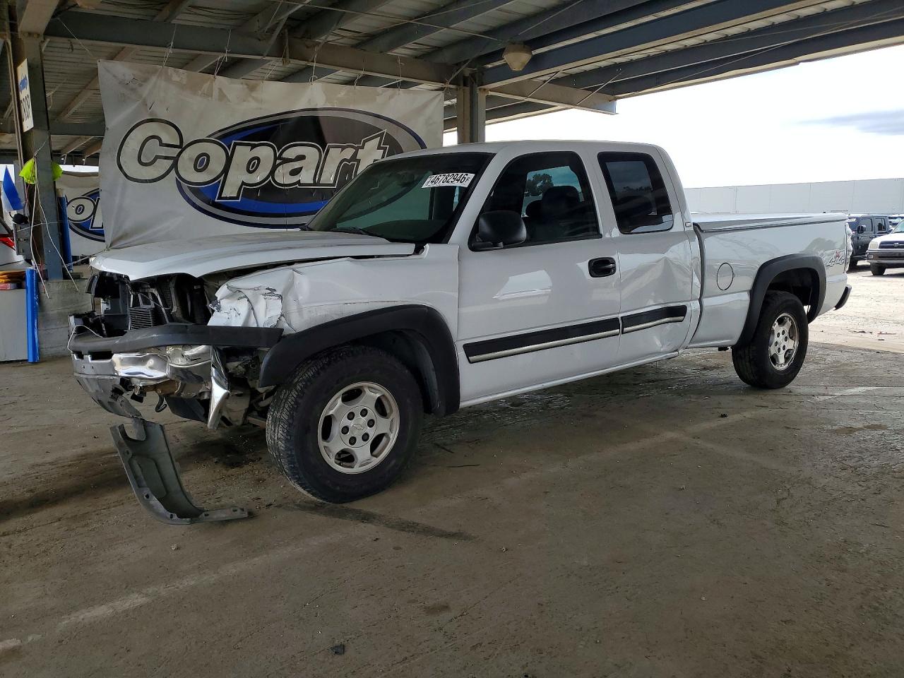 CHEVROLET SILVERADO 2004