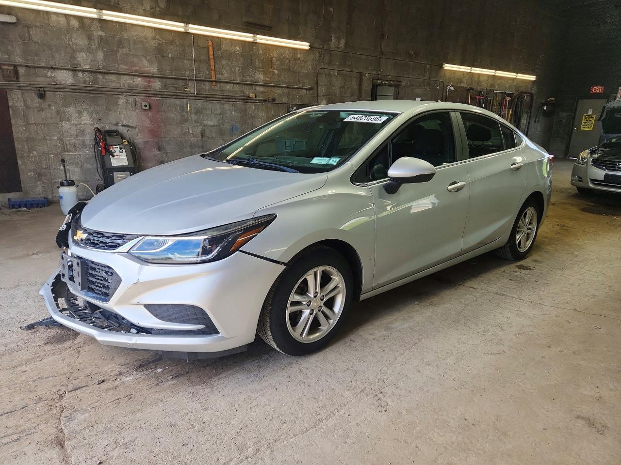 CHEVROLET CRUZE 2018