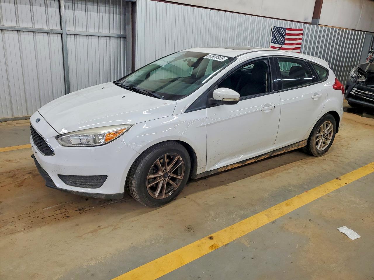 FORD FOCUS SE 2016