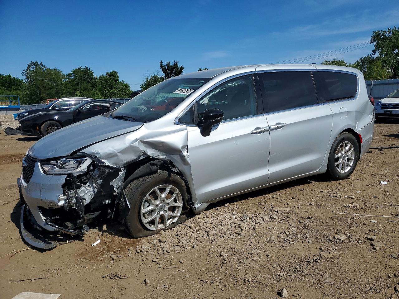 CHRYSLER PACIFICA 2024