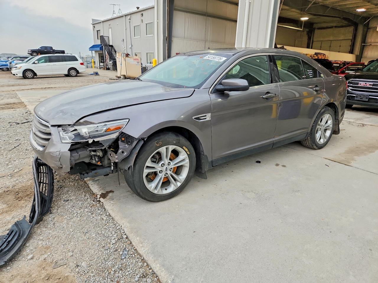 FORD TAURUS 2013