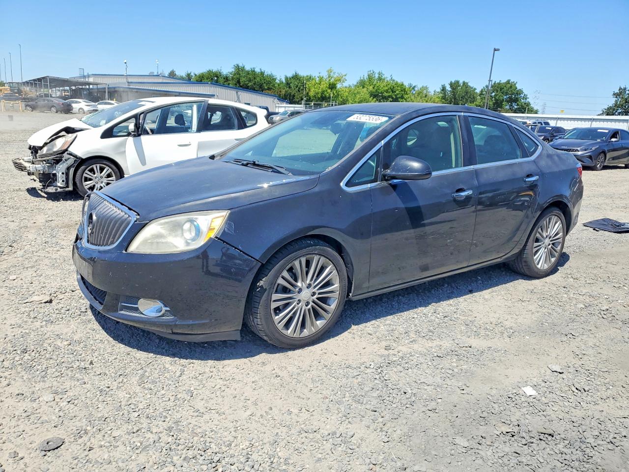 BUICK VERANO 2013