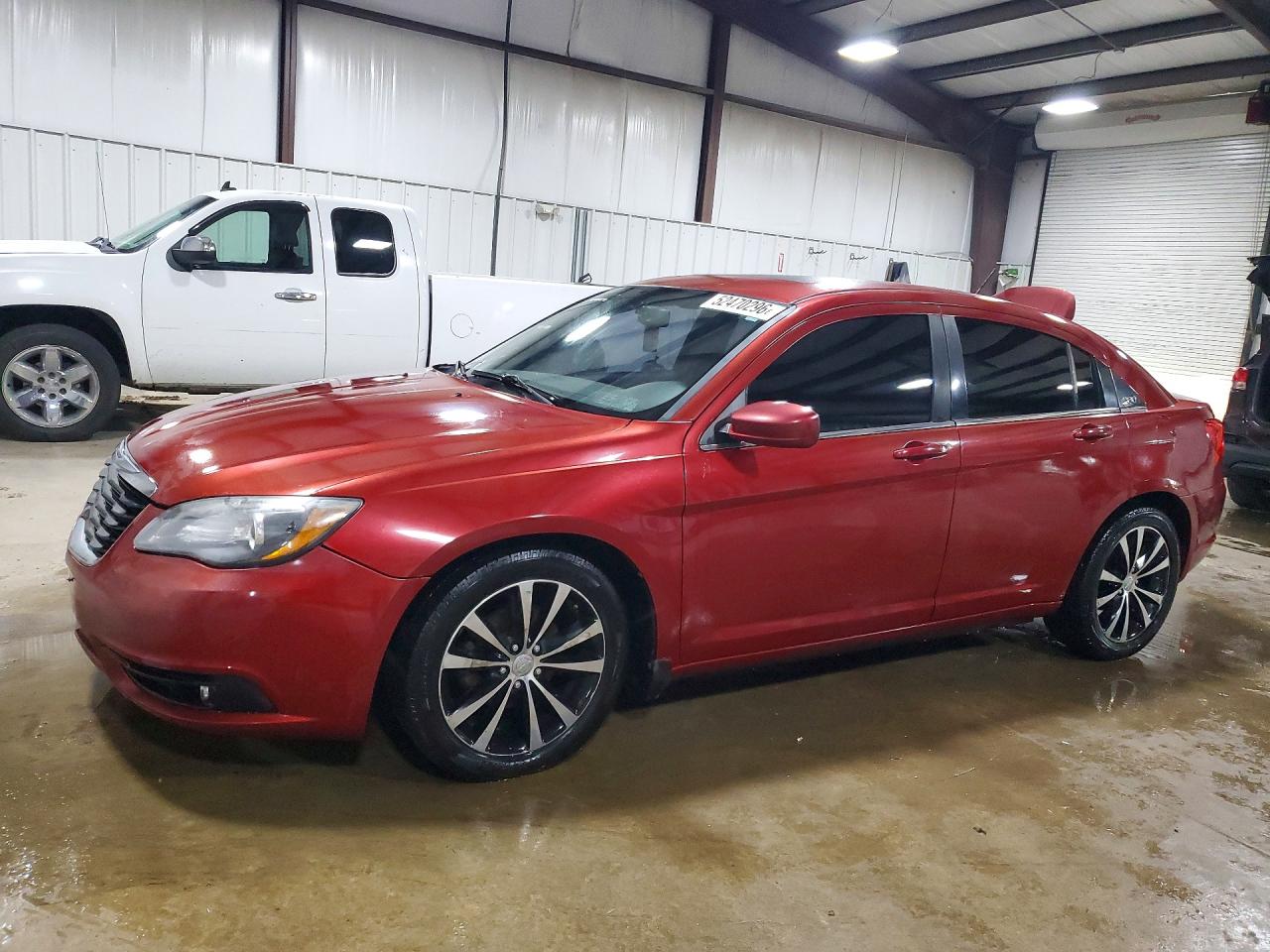 CHRYSLER 200 2013