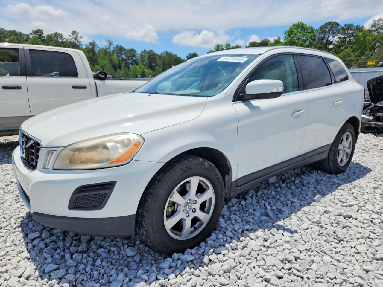 VOLVO XC60 2012