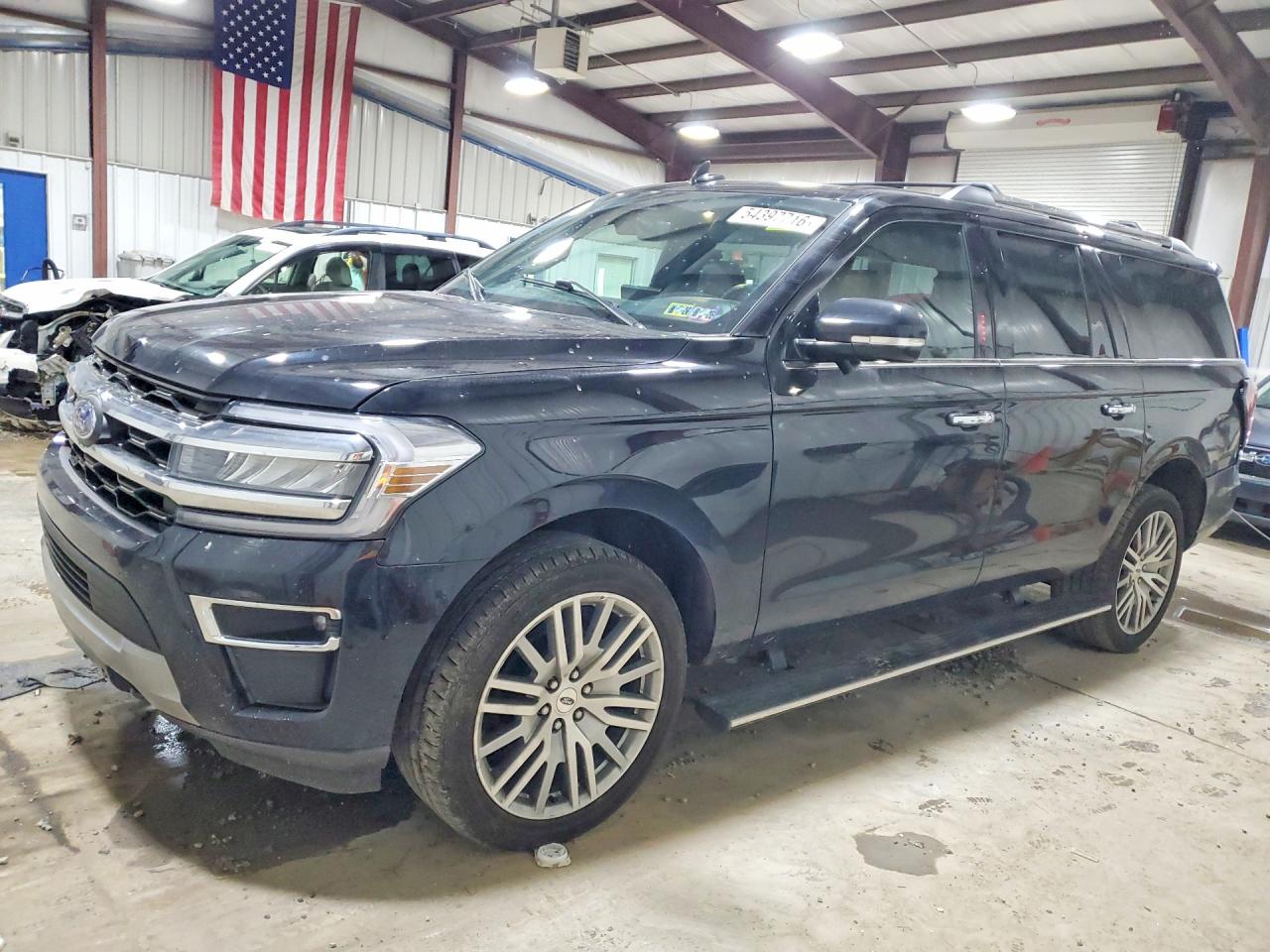 FORD EXPEDITION 2023