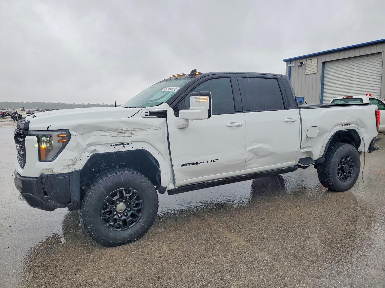 GMC SIERRA 2025