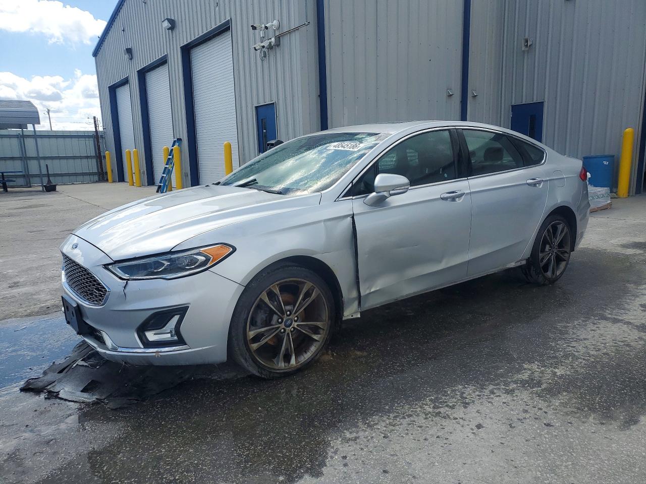 FORD FUSION 2019