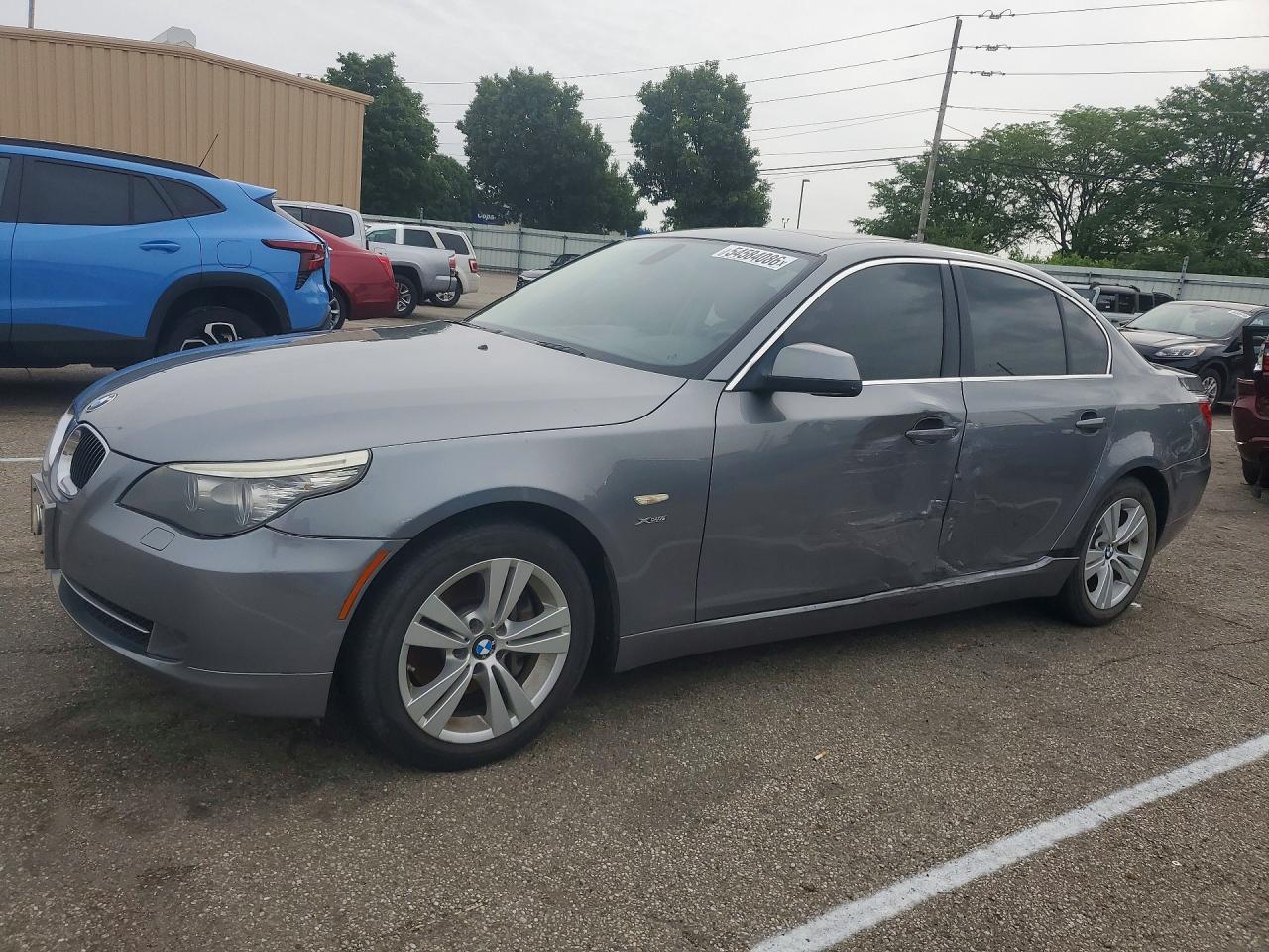 BMW 528 2010