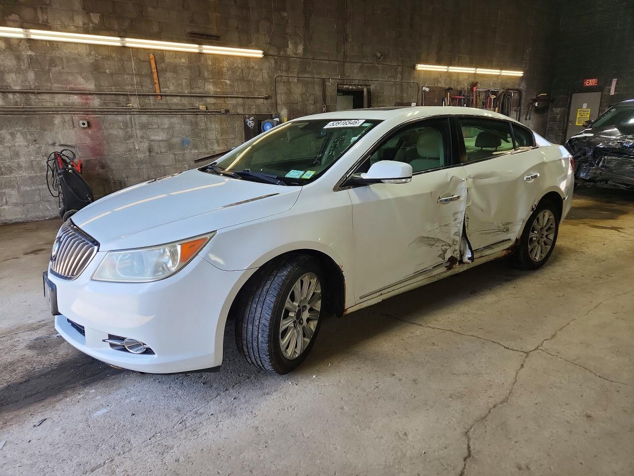 BUICK LACROSSE 2013