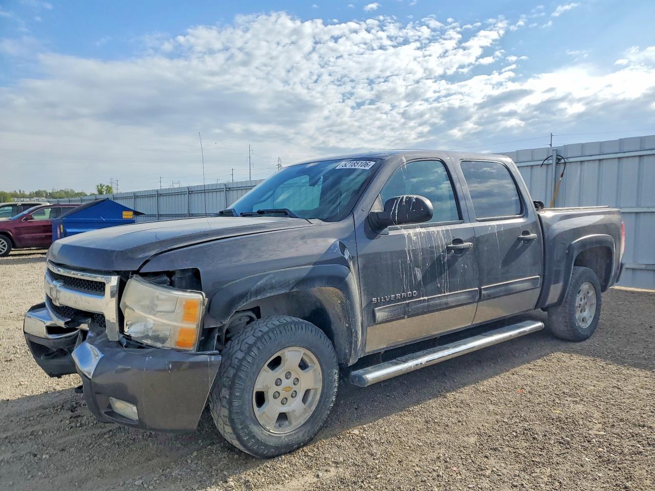 CHEVROLET SILVERADO 2011