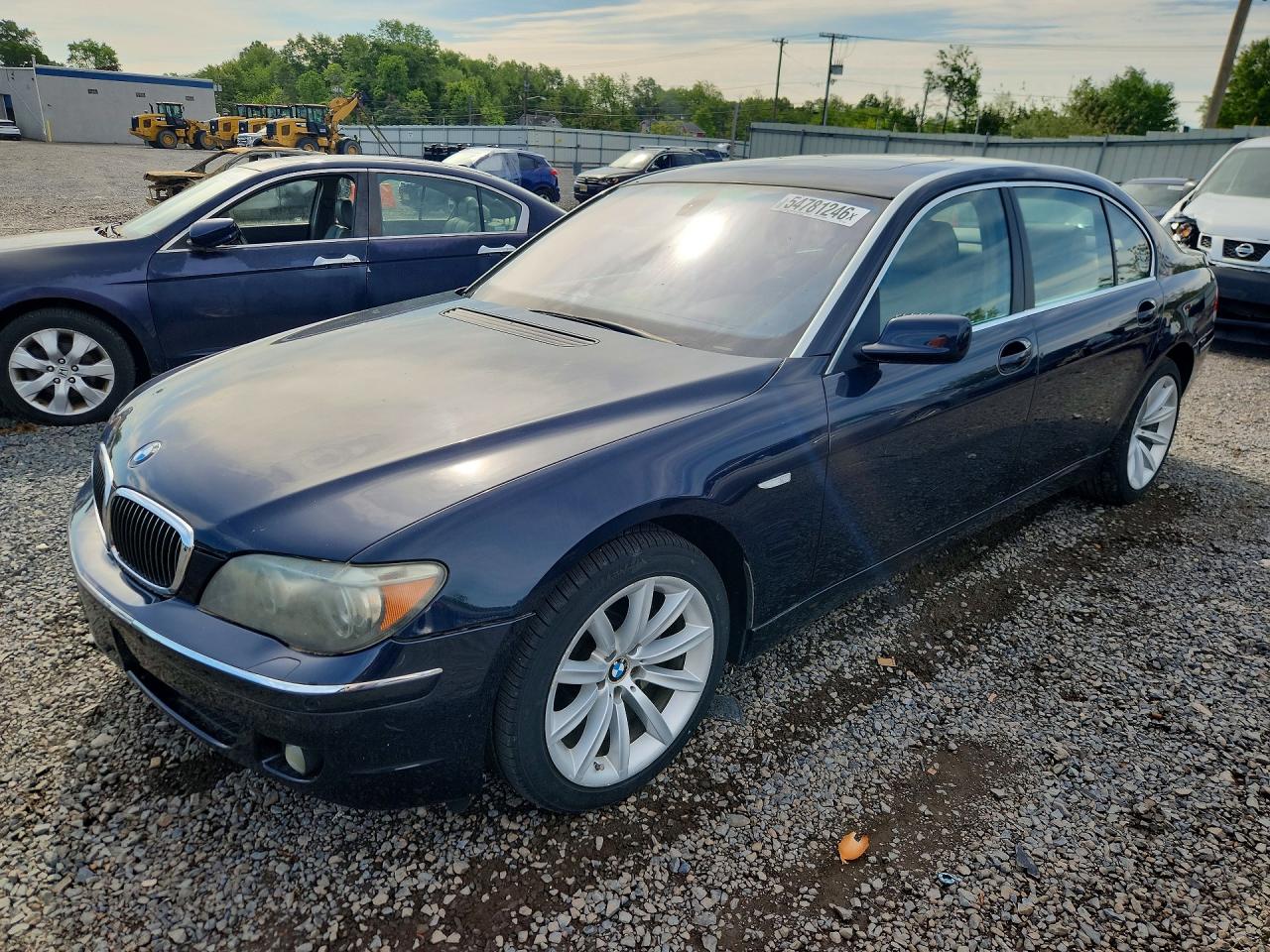BMW 750 2007