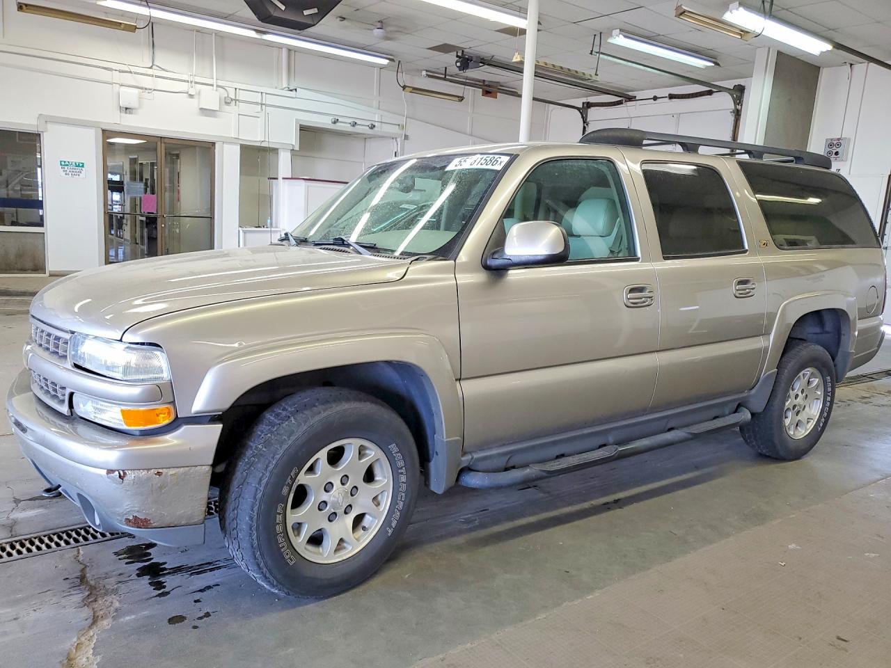 CHEVROLET SUBURBAN 2003