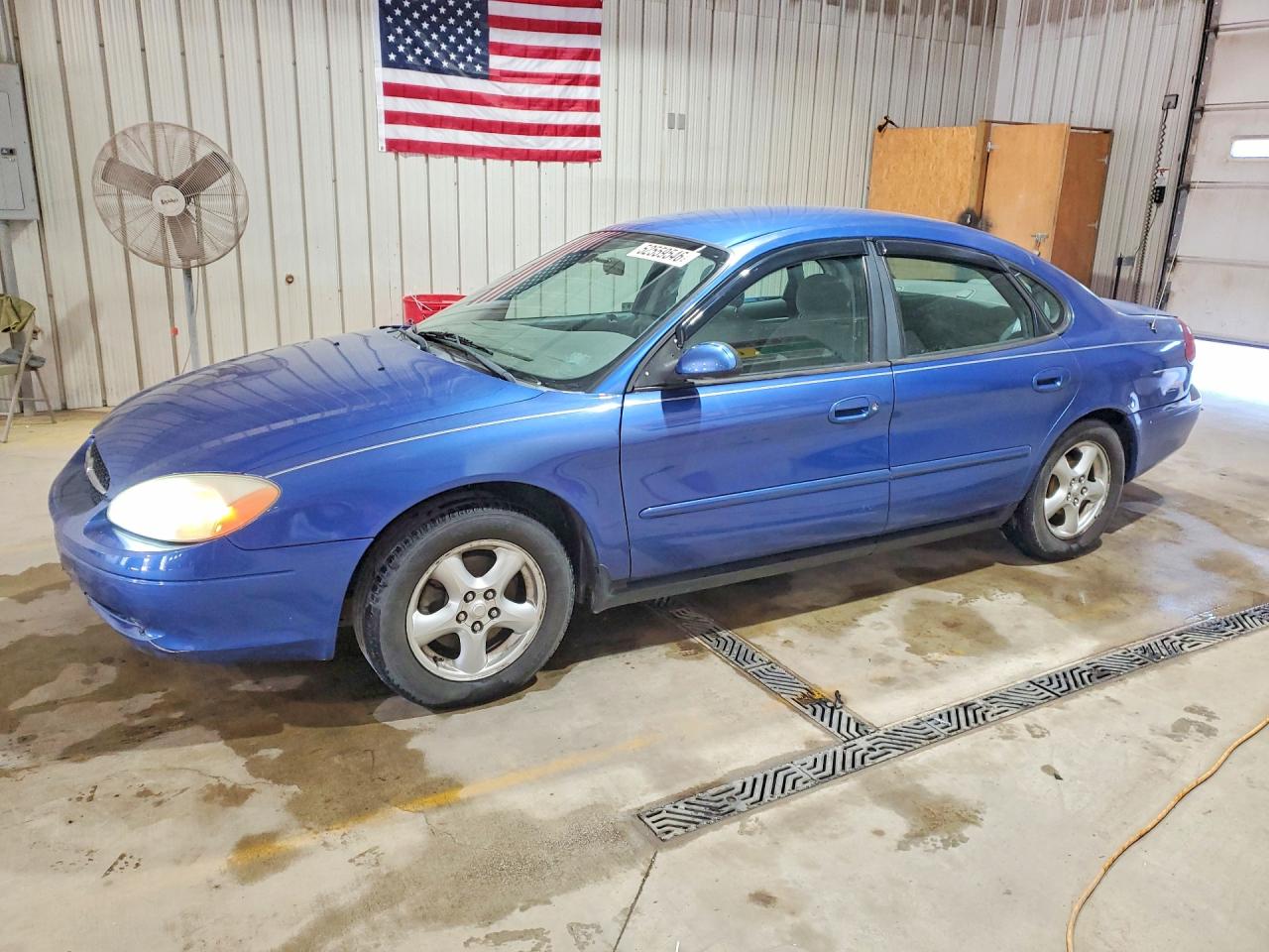 FORD TAURUS 2003