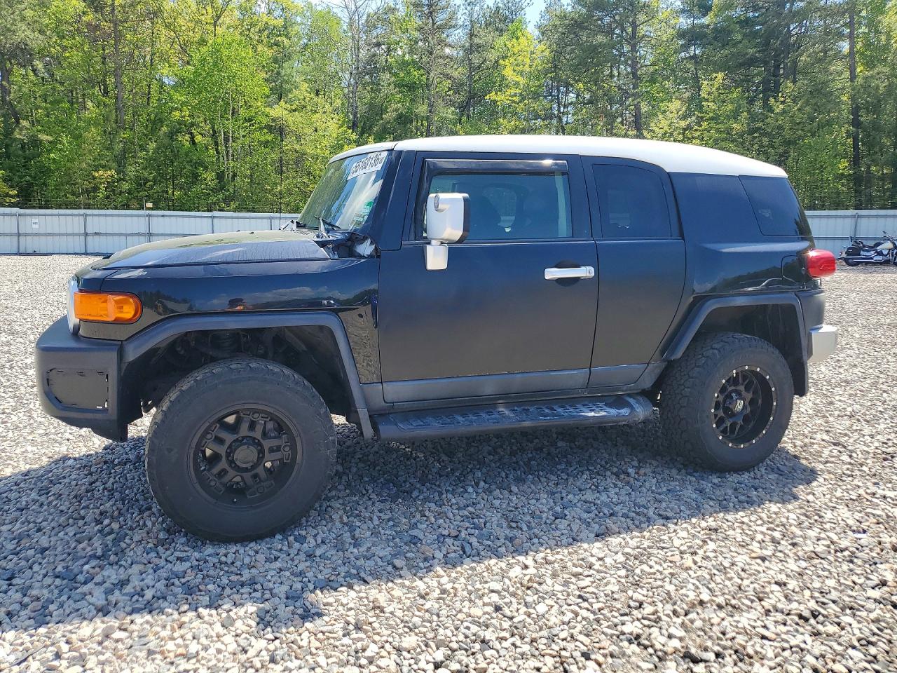 TOYOTA FJ CRUISER 2008