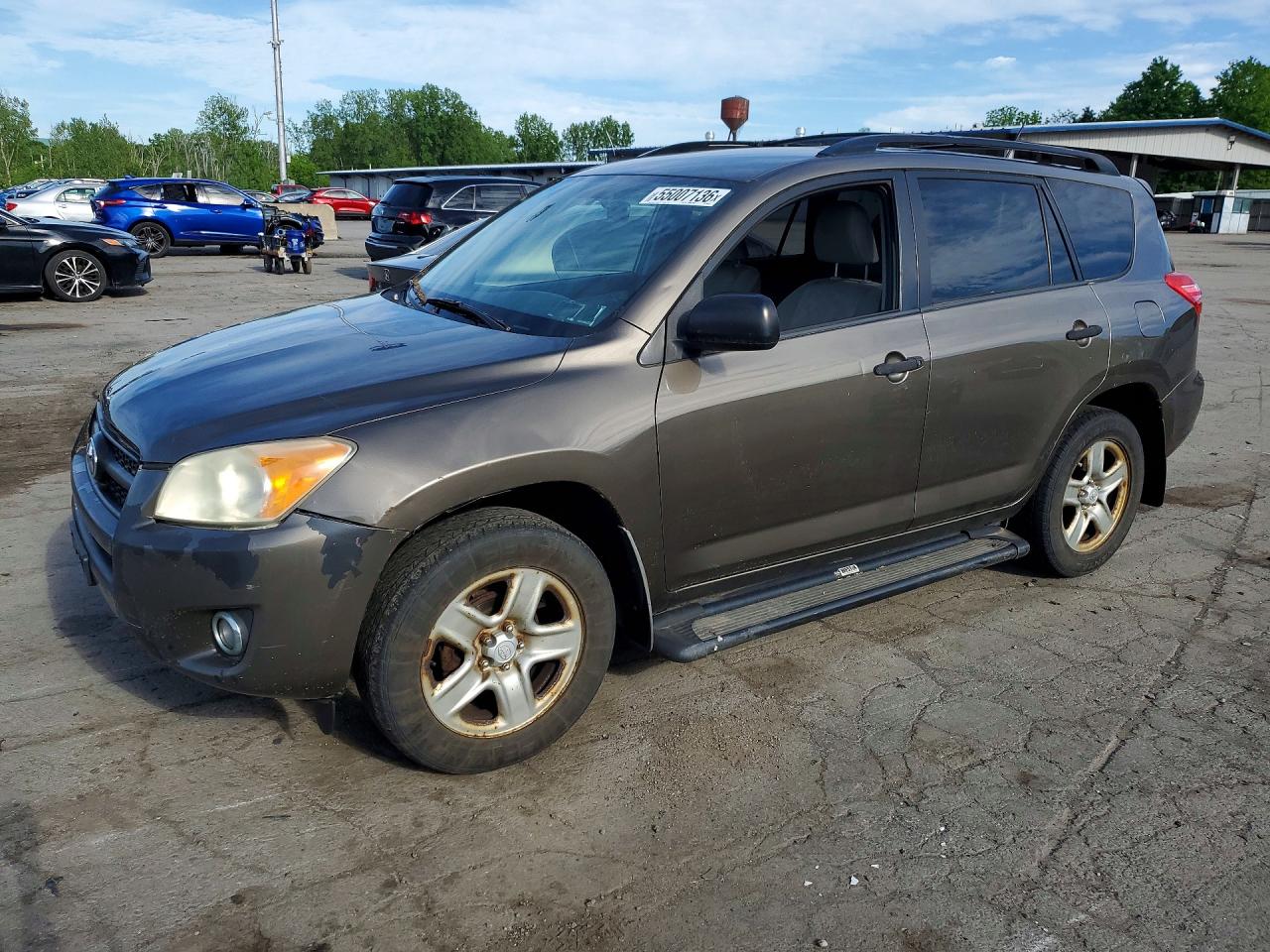 TOYOTA RAV4 2009