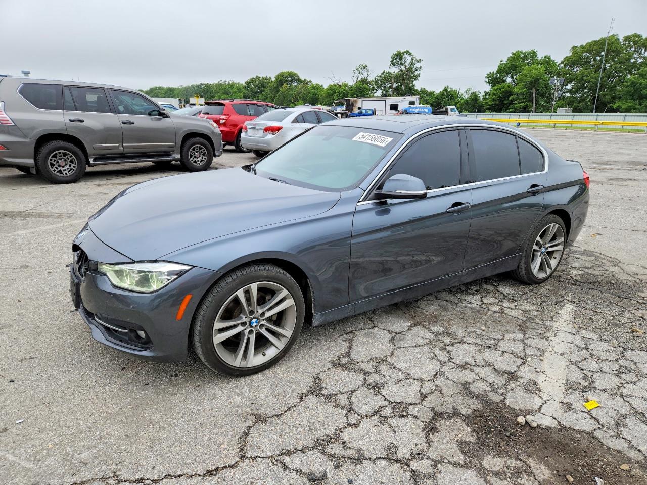 BMW 330 2018