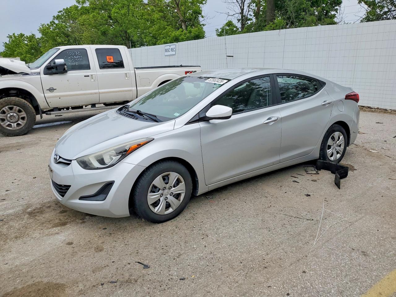 HYUNDAI ELANTRA 2016