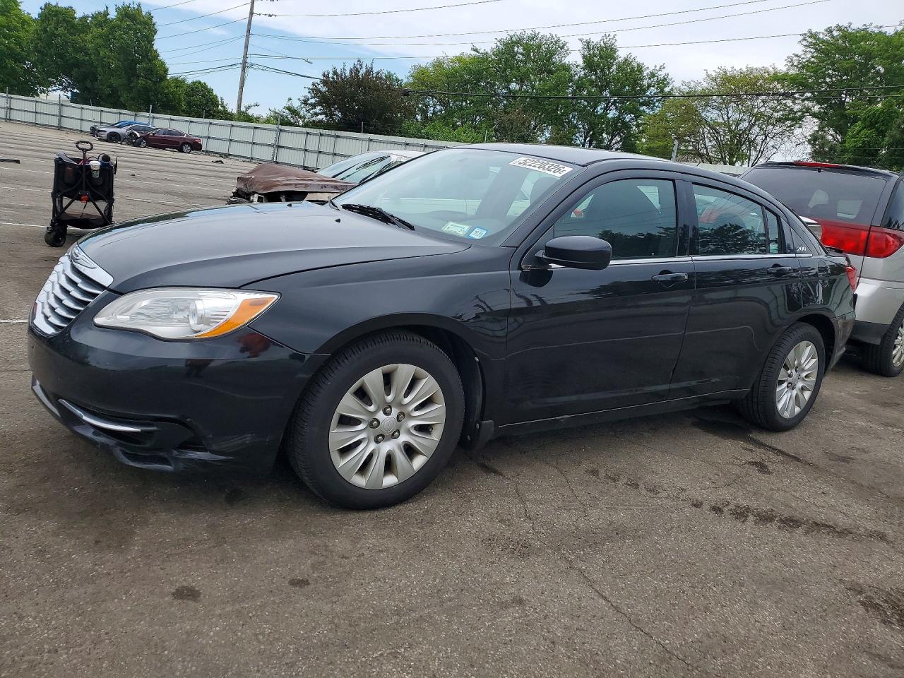 CHRYSLER 200 2013