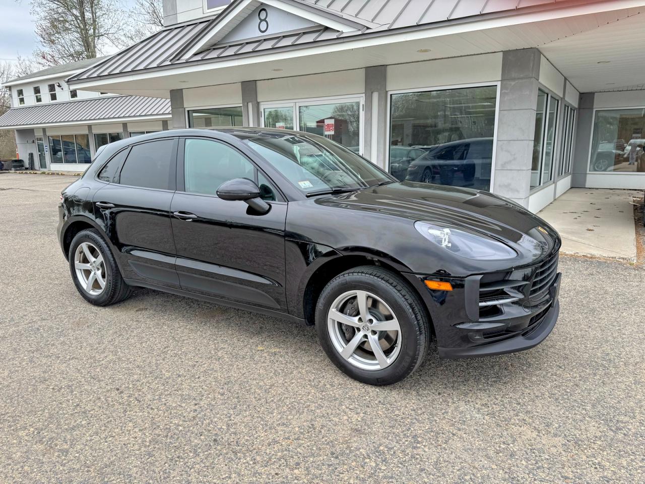 PORSCHE MACAN 2021