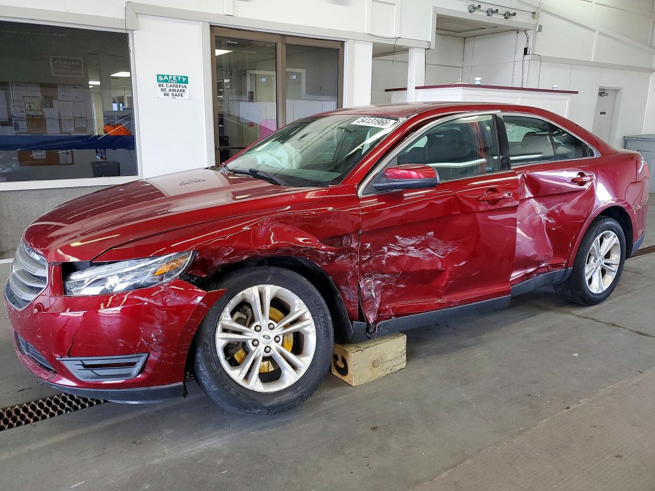FORD TAURUS 2014