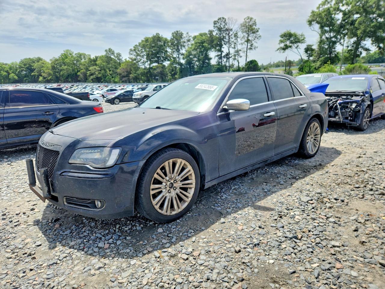 CHRYSLER 300 2011