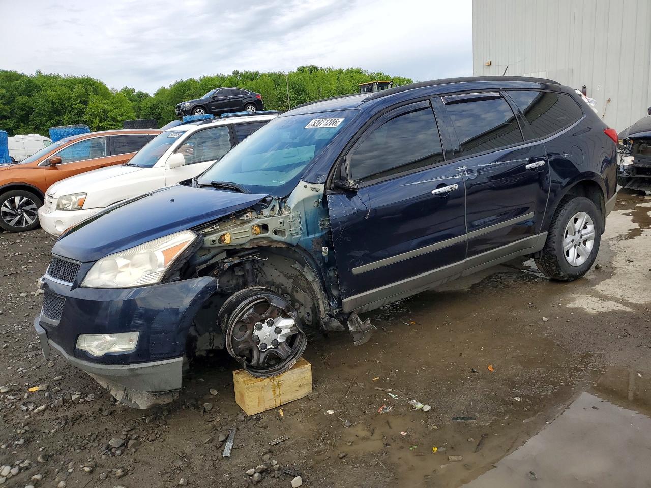 CHEVROLET TRAVERSE 2012
