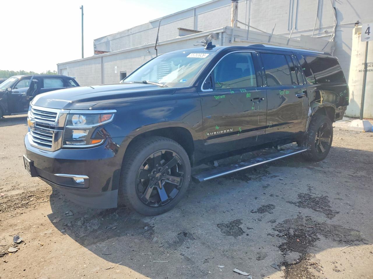 CHEVROLET SUBURBAN 2018