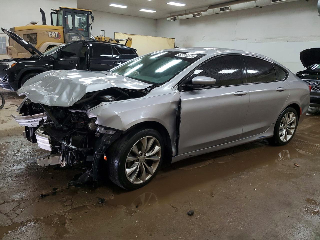 CHRYSLER 200 2015