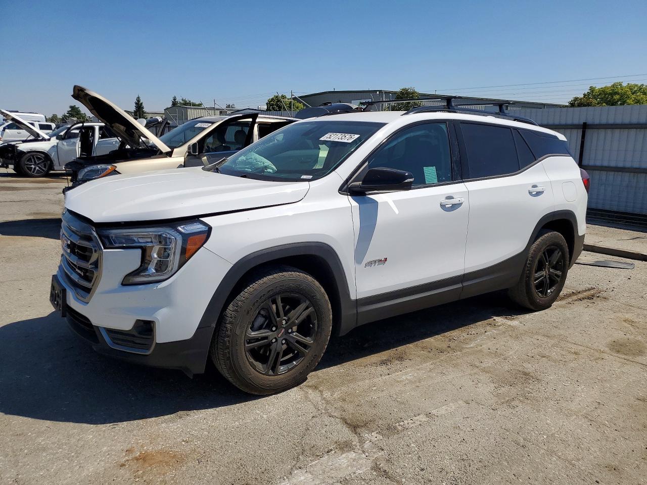 GMC TERRAIN 2024