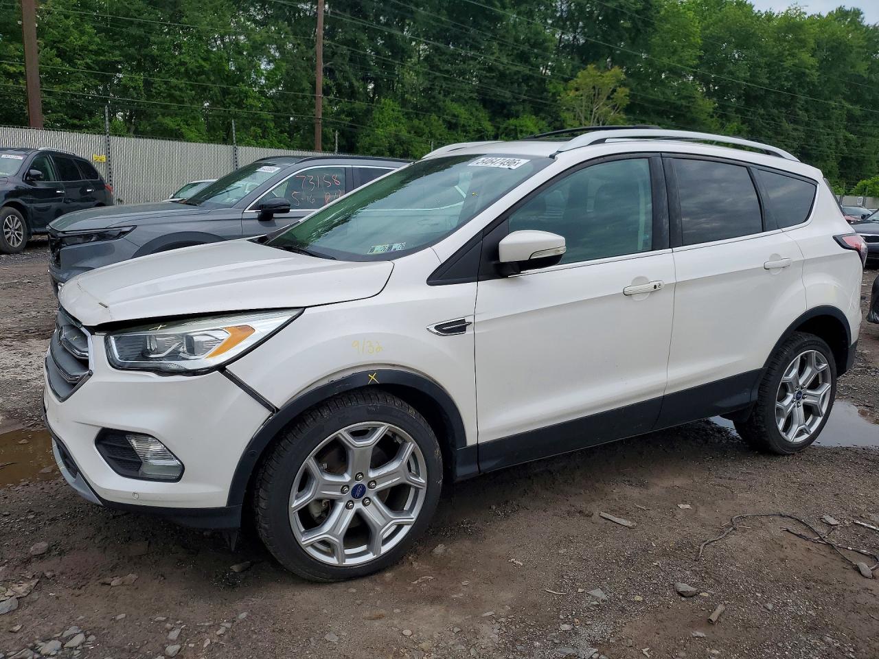 FORD ESCAPE 2017