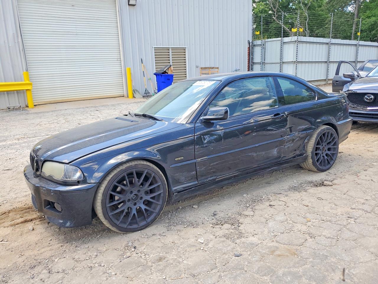 BMW 325 2002