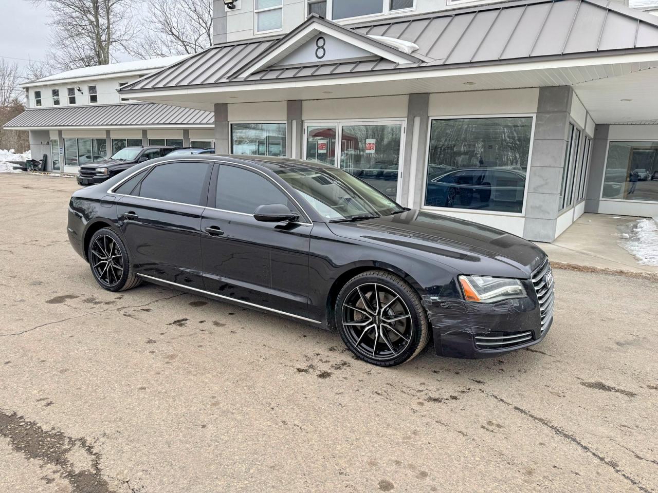 AUDI A8 2011