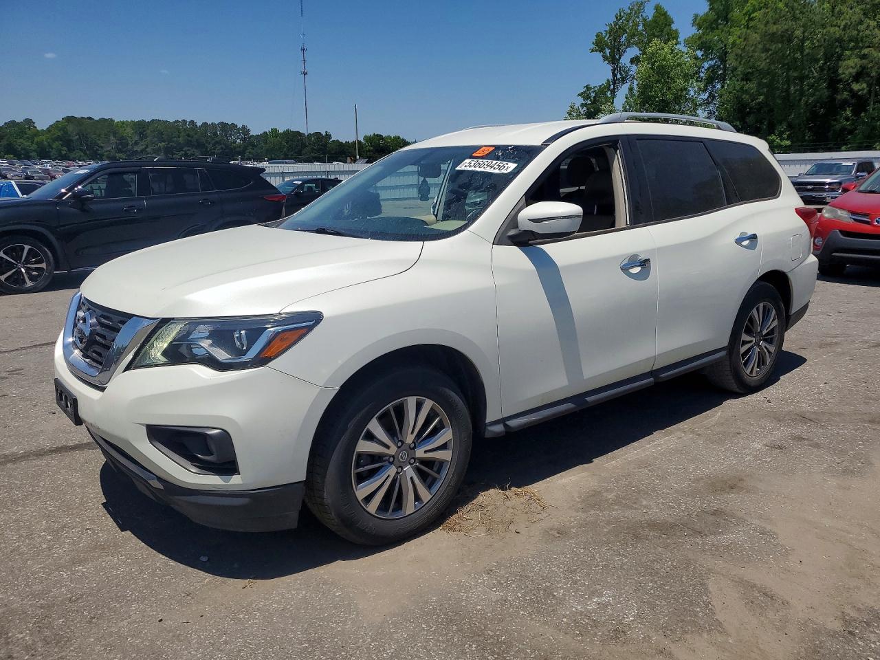 NISSAN PATHFINDER 2019