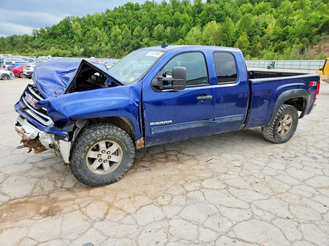 GMC SIERRA 2013