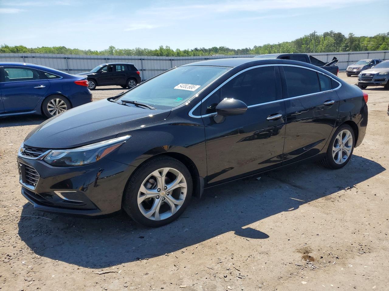 CHEVROLET CRUZE 2017