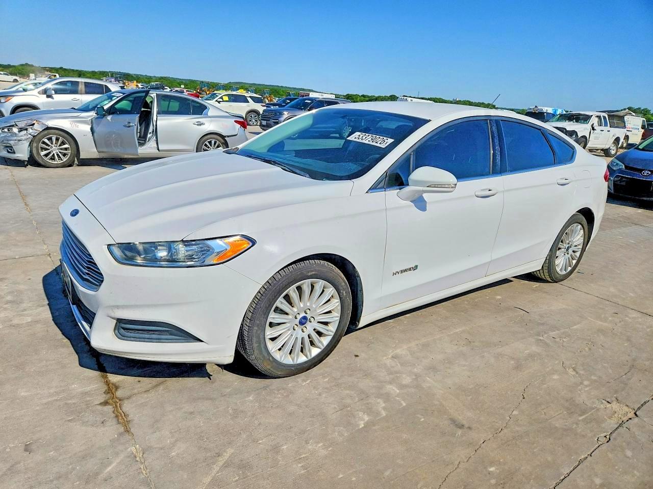 FORD FUSION 2016