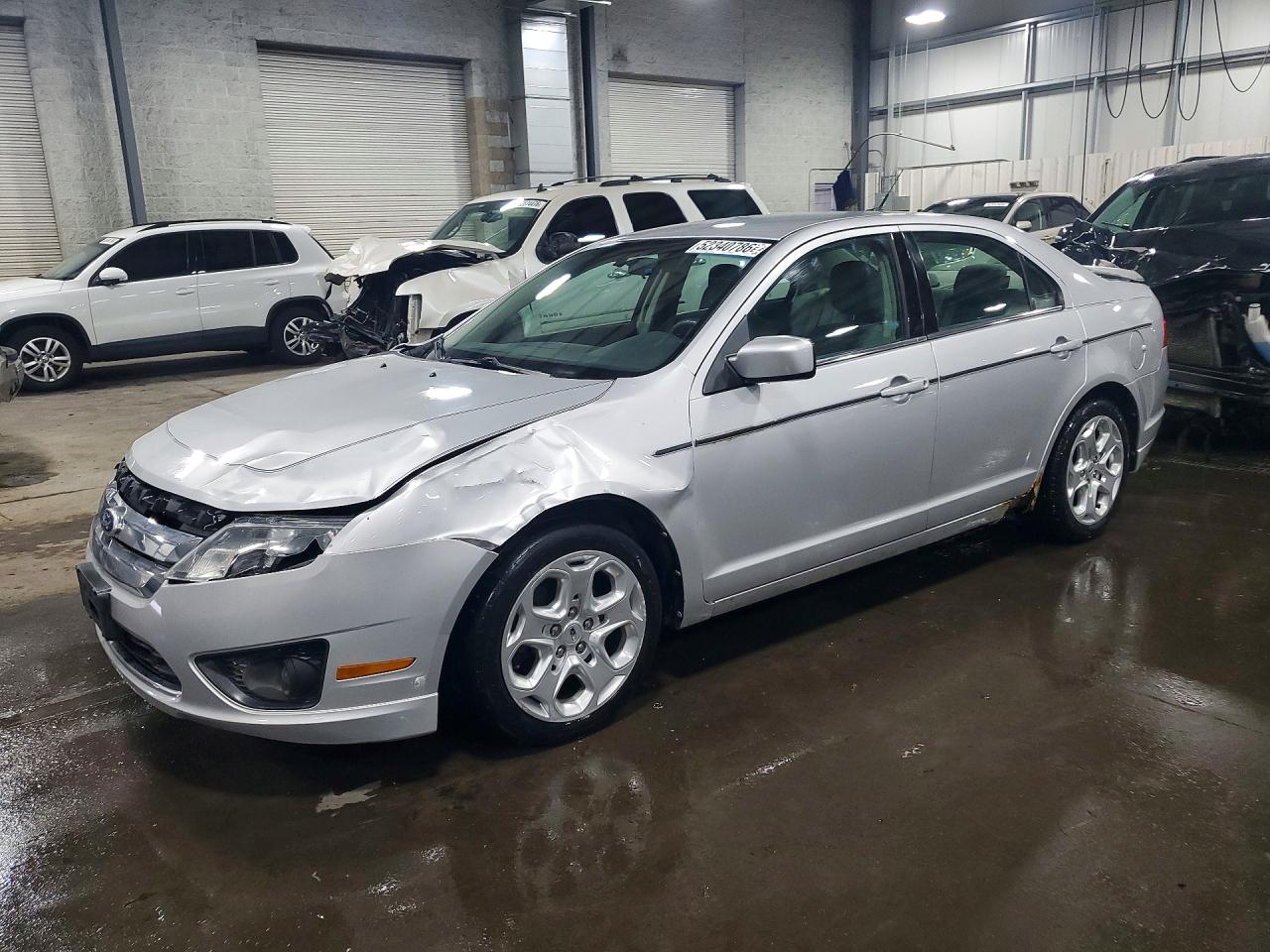FORD FUSION 2010