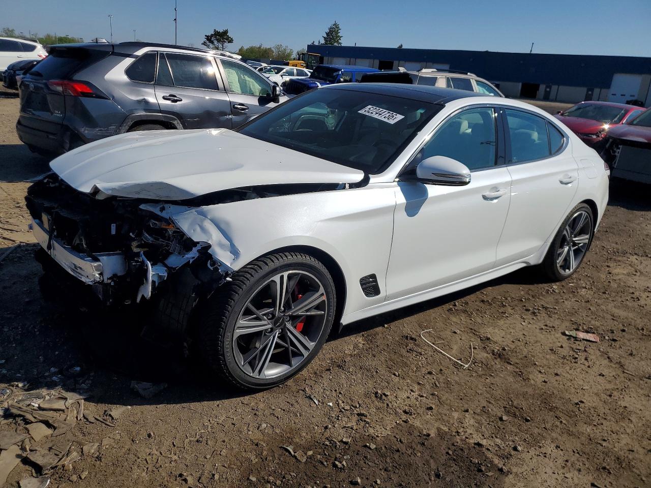 GENESIS G70 2025