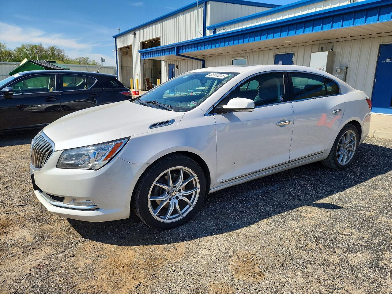 BUICK LACROSSE 2015