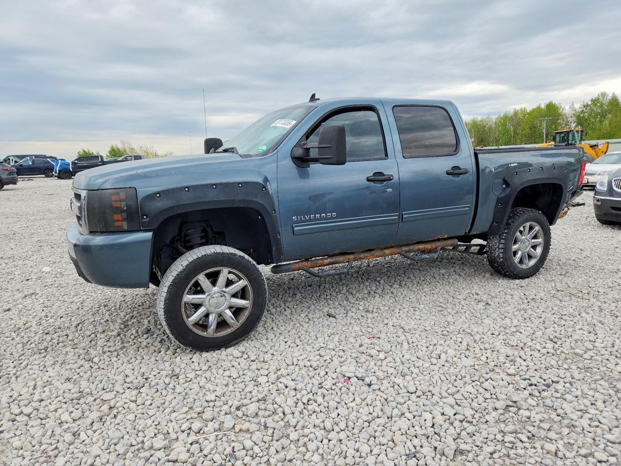 CHEVROLET SILVERADO 2010