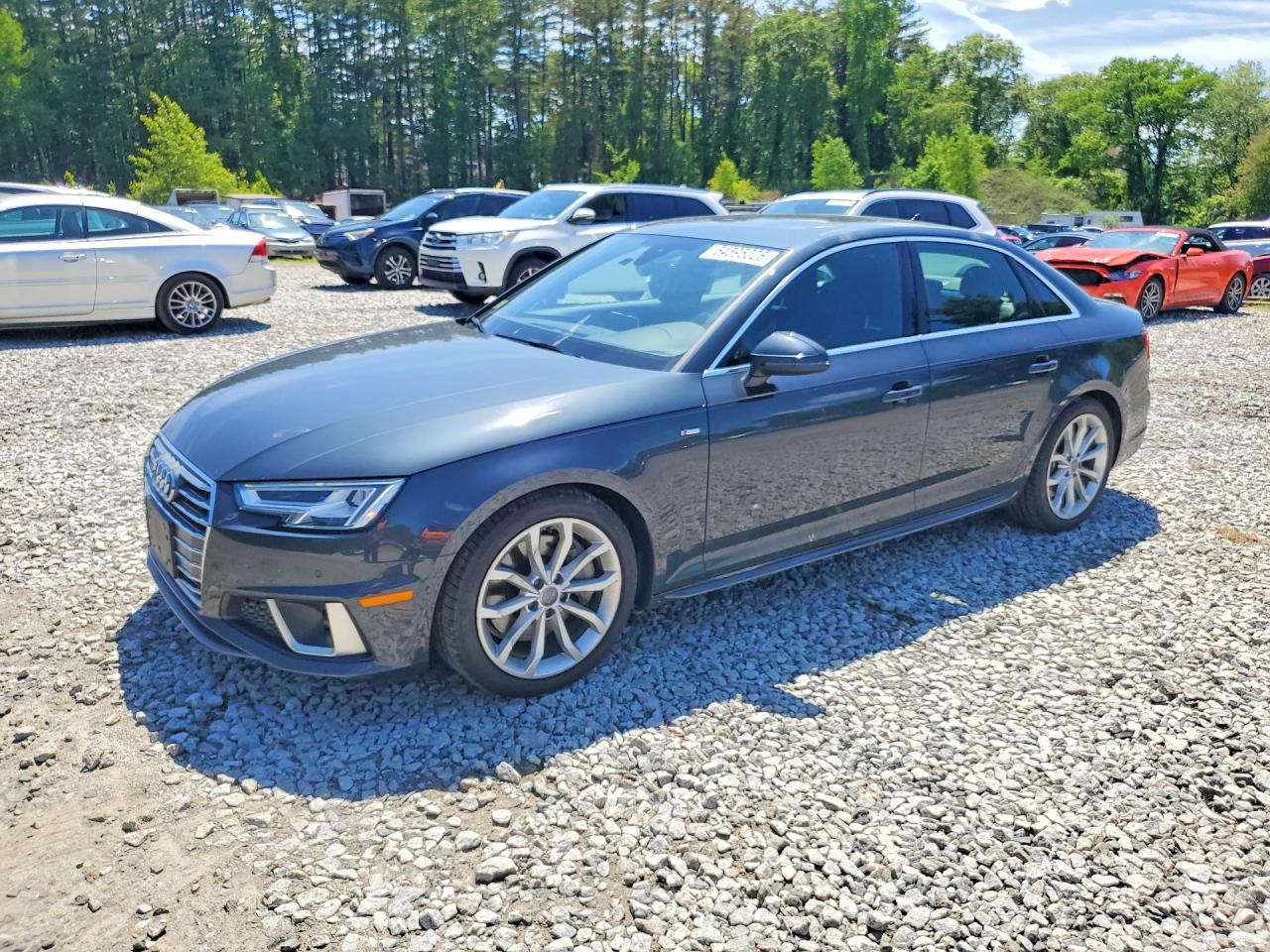 AUDI A4 2019