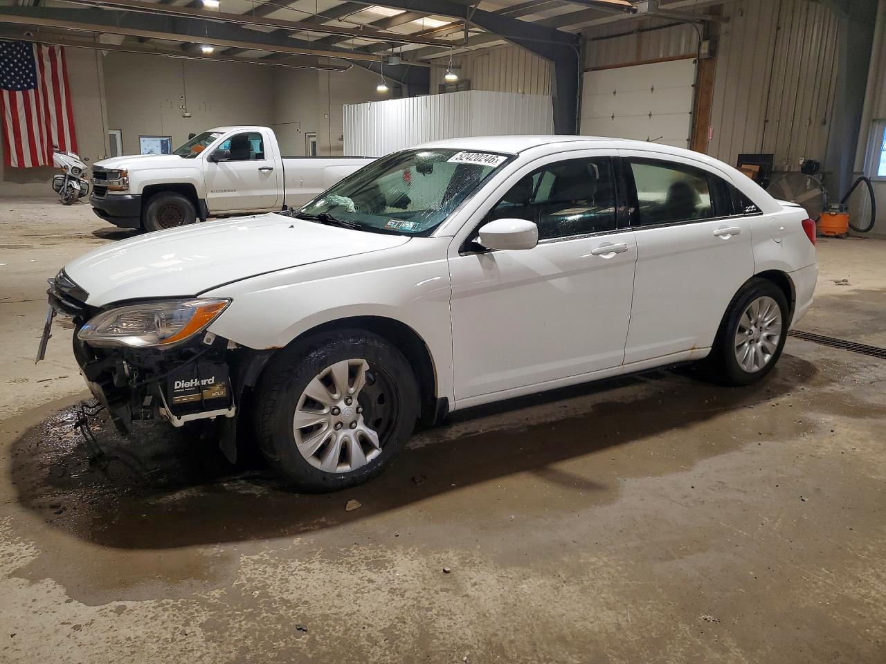 CHRYSLER 200 2014