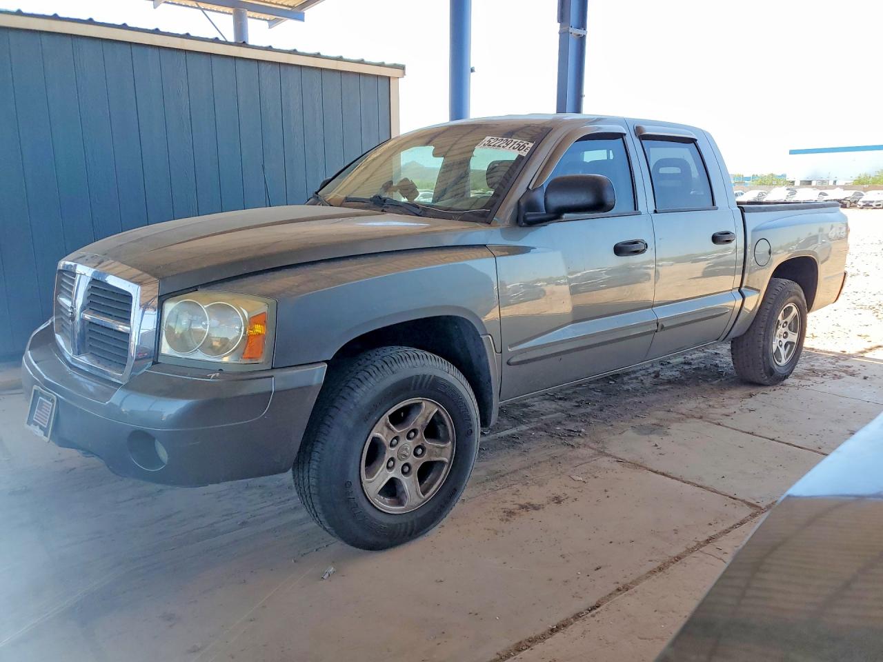 DODGE DAKOTA 2005