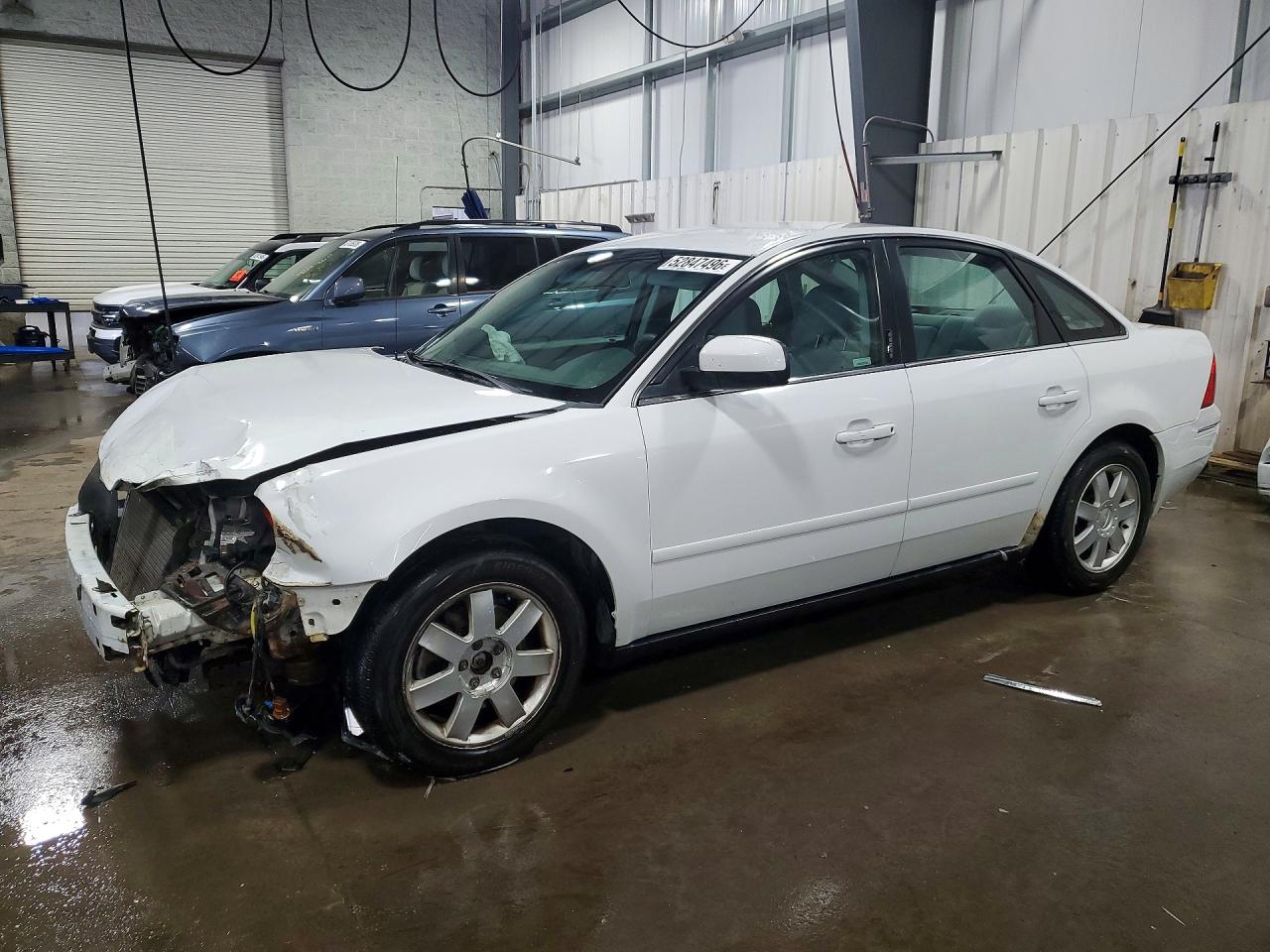 FORD FIVE HUNDRED 2005