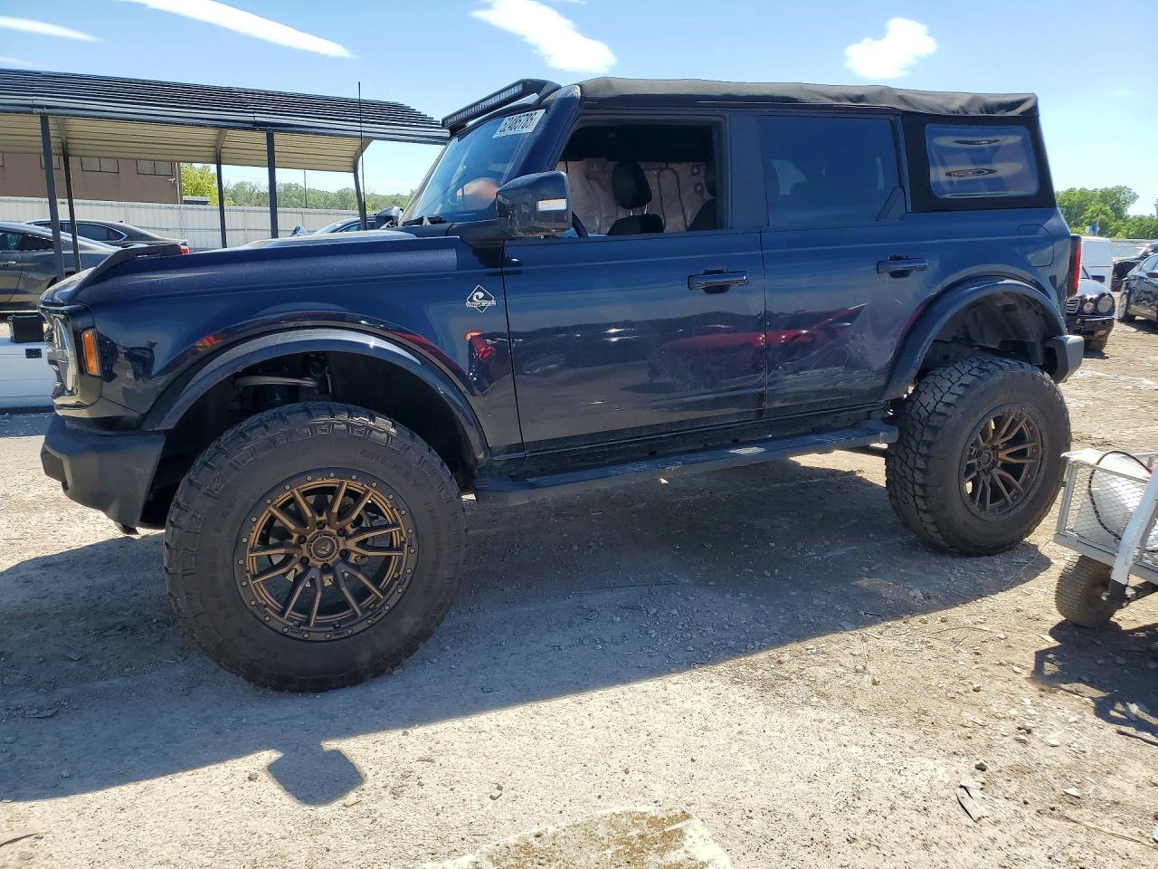 FORD BRONCO 2021