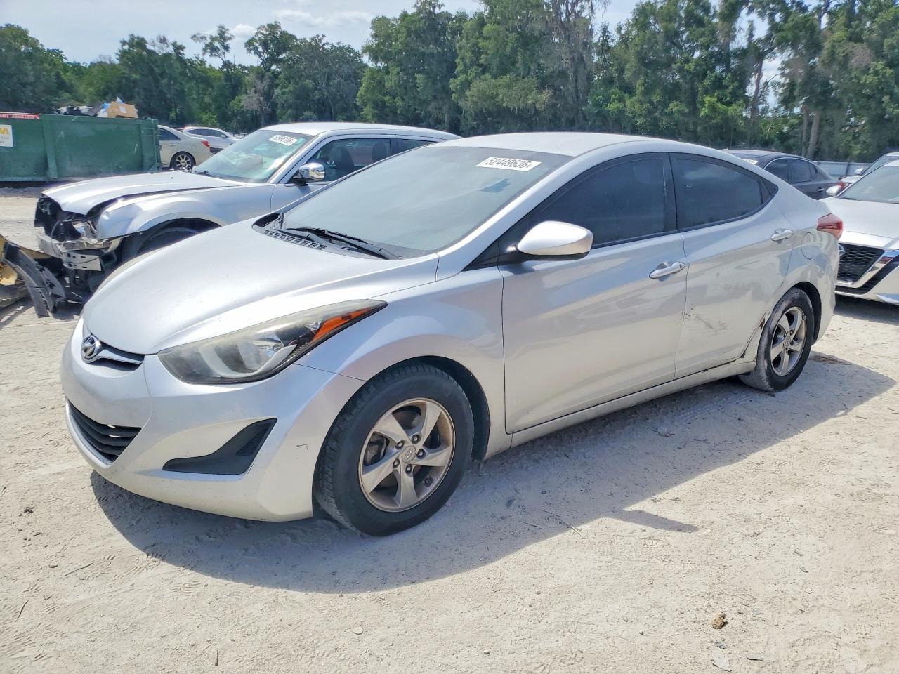 HYUNDAI ELANTRA 2015