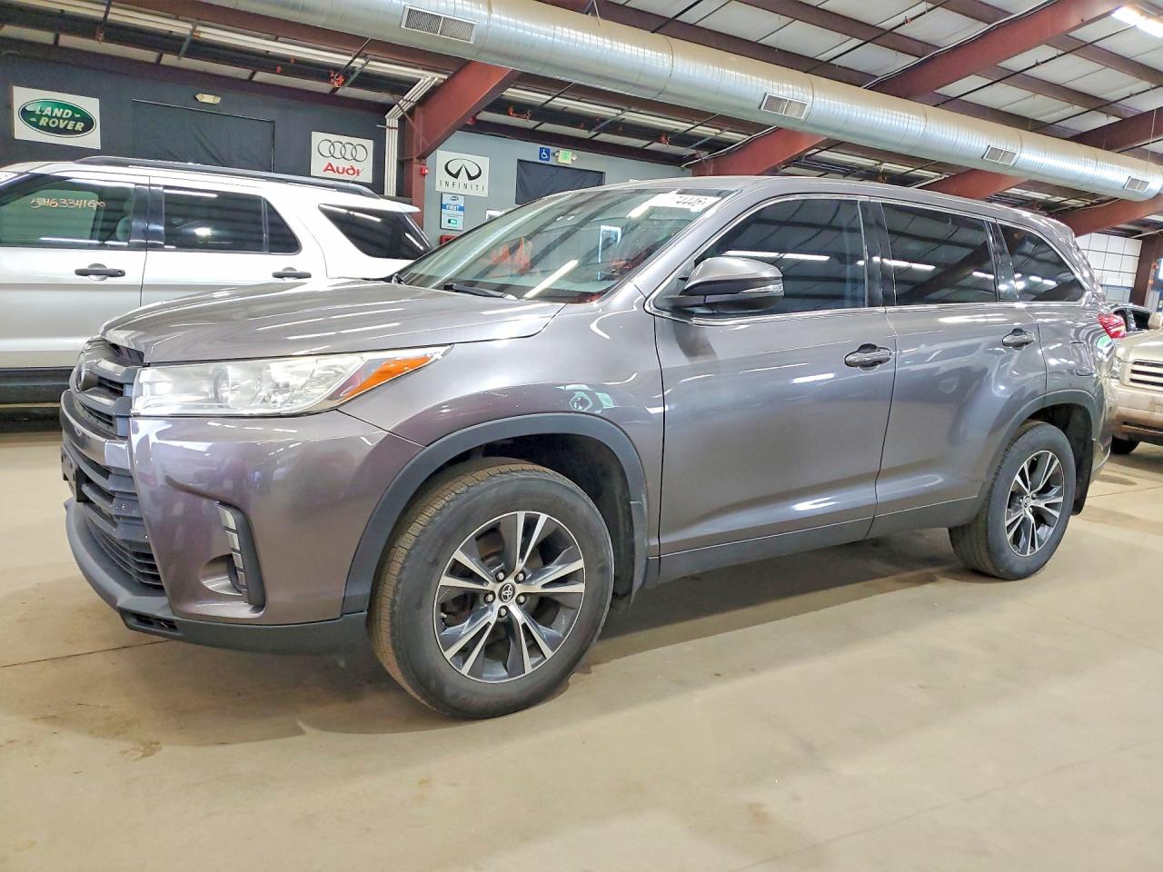 TOYOTA HIGHLANDER 2019