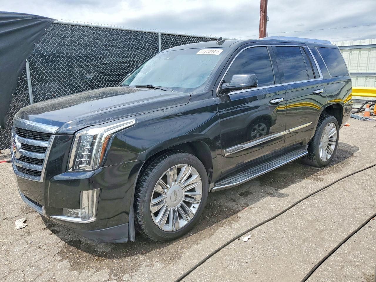 CADILLAC ESCALADE 2015